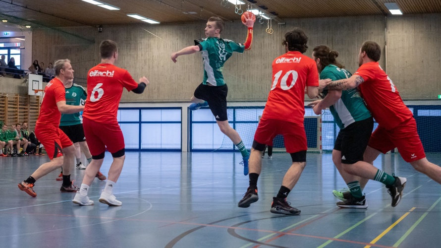 Neue Matchshirts trotz Corona