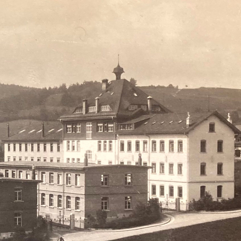 Saal unter der Woche