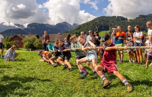Neues Glücksrad und Spiele Stenegger Chölbi