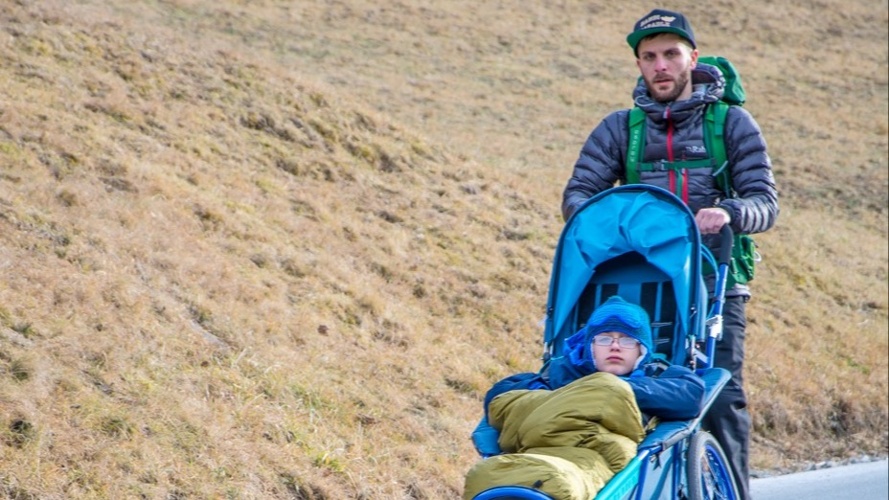 Handicapable : un exploit en chaise roulante