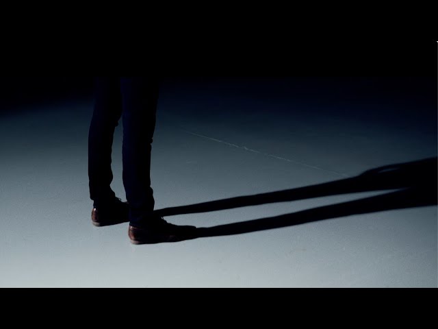 Emo Johnson – EASY (Official Video)